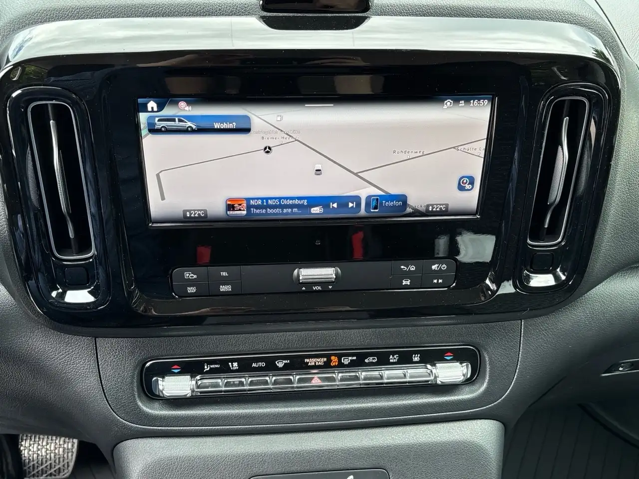 Mercedes-Benz Vito 124 13