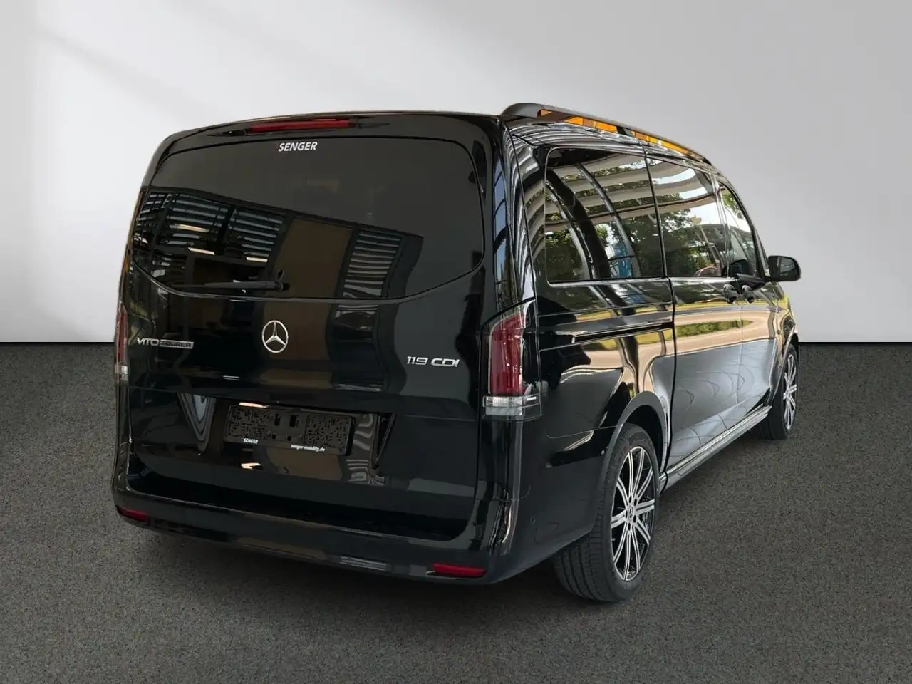 Mercedes-Benz Vito 119 4