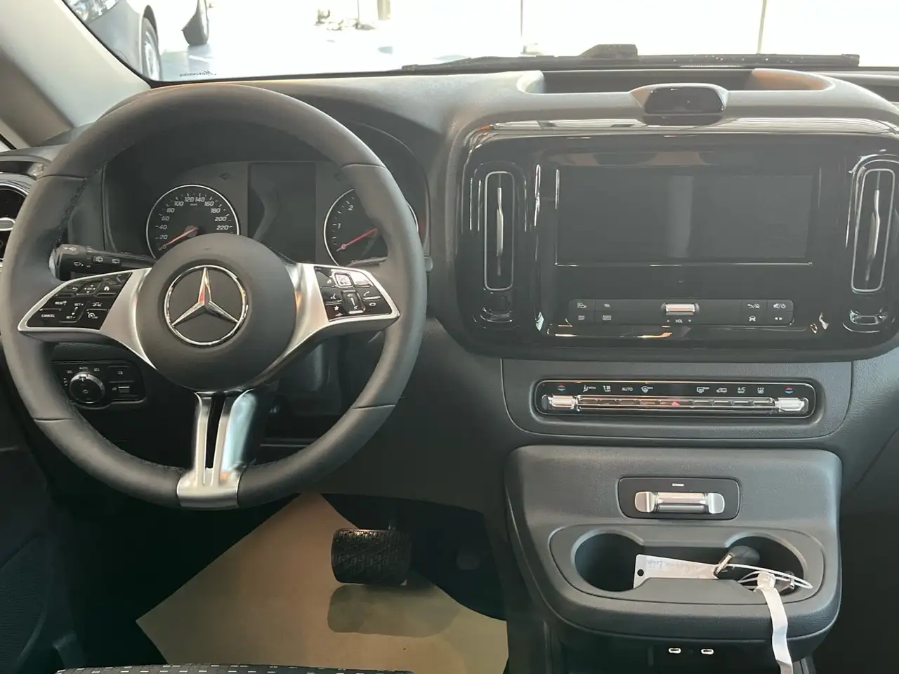 Mercedes-Benz Vito 119 9