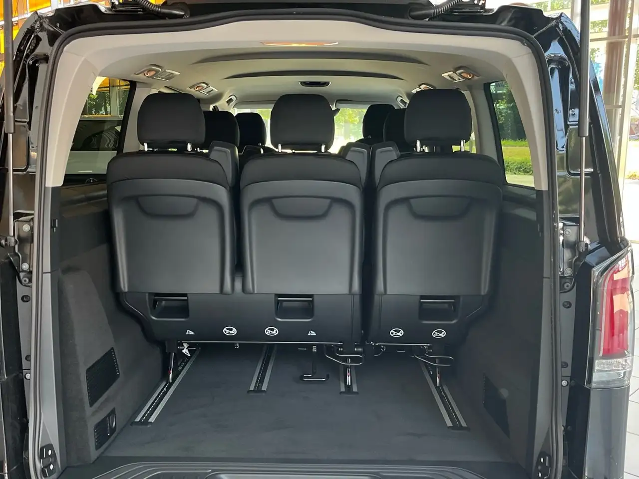 Mercedes-Benz Vito 119 16