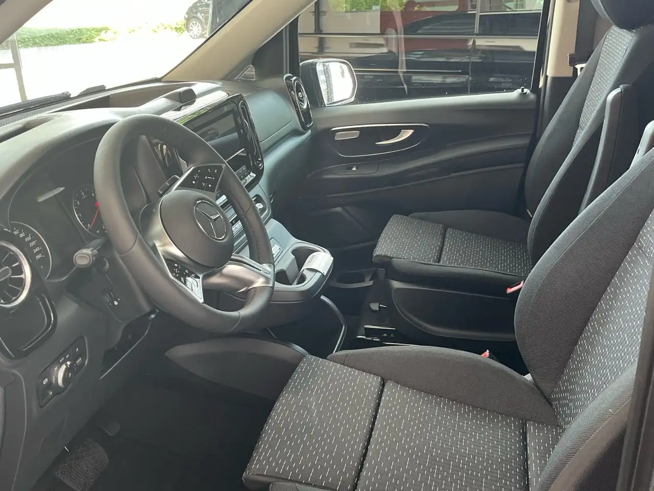 Mercedes-Benz Vito 119 12