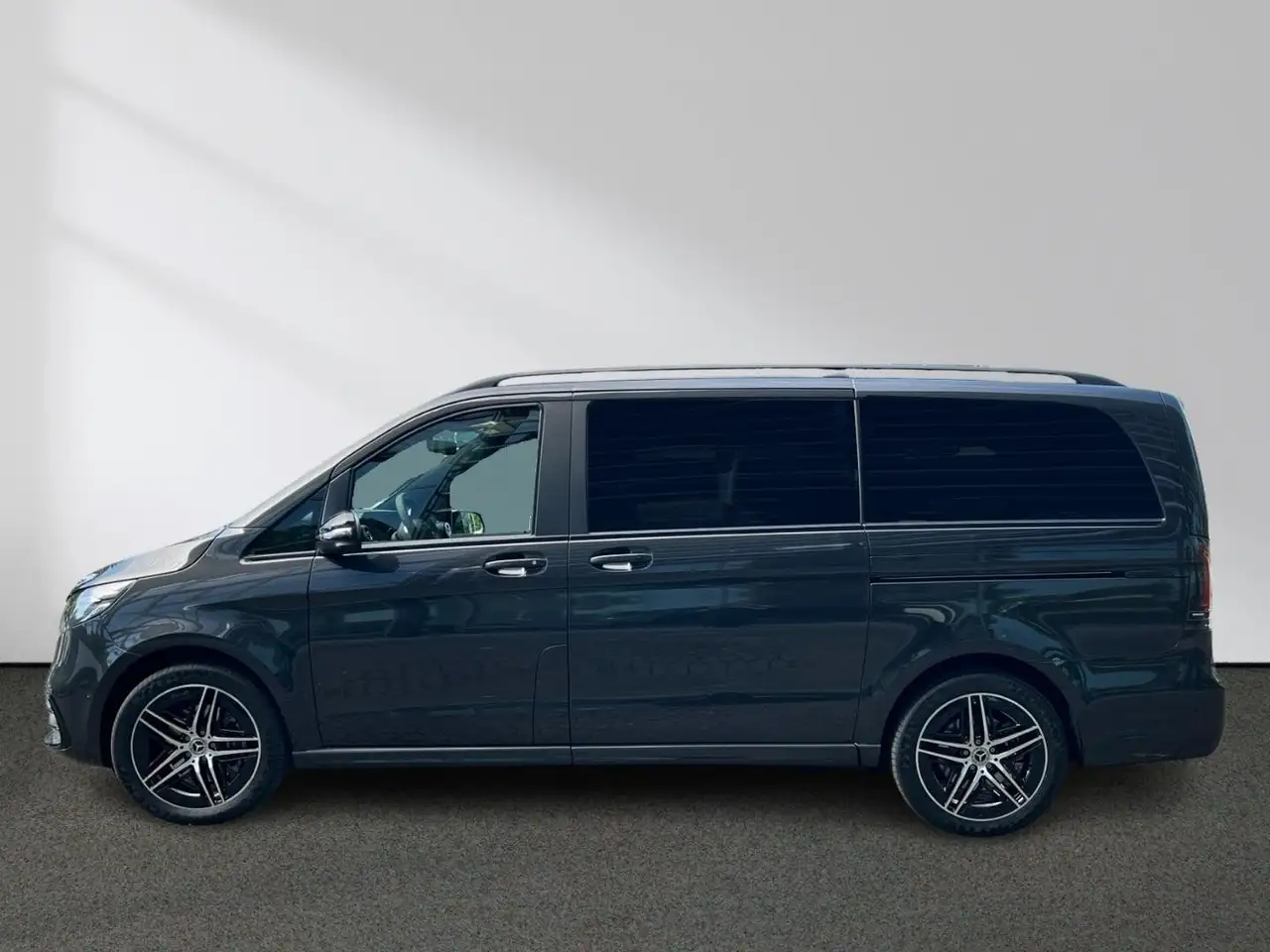 Mercedes-Benz V 300 3