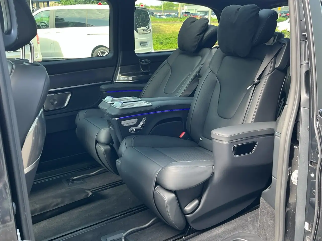 Mercedes-Benz V 300 14