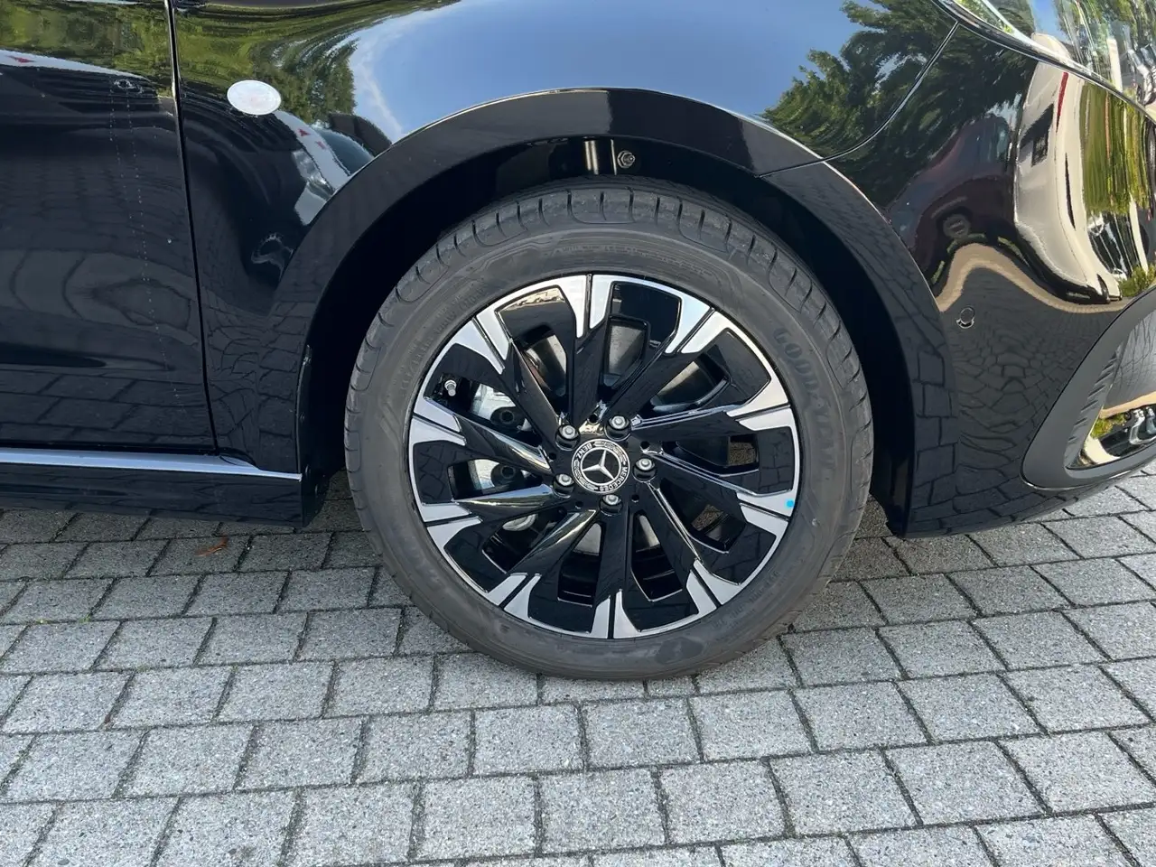 Mercedes-Benz Vito 119 8