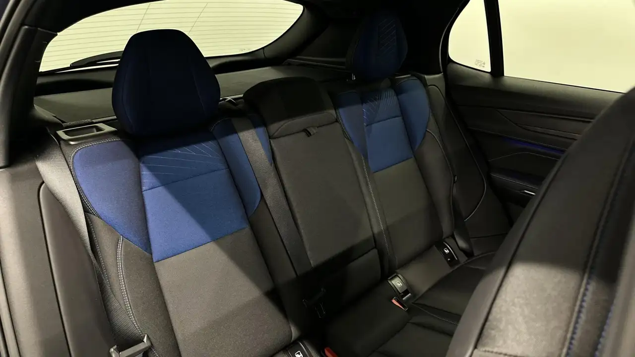 Lynk & Co 5