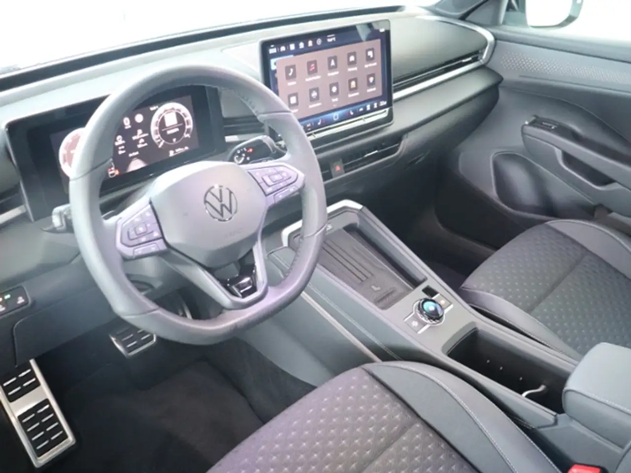 Volkswagen T-Roc 15