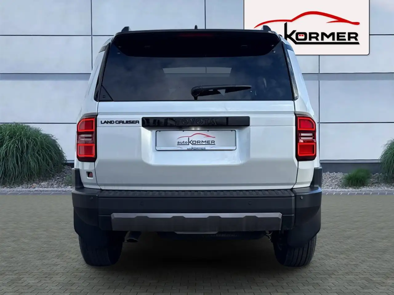 Toyota Land Cruiser 3