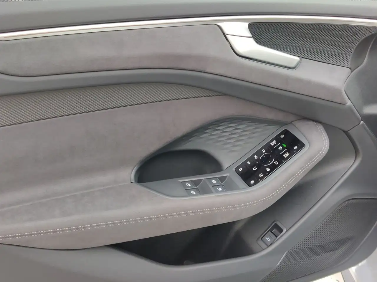 Audi A6 14