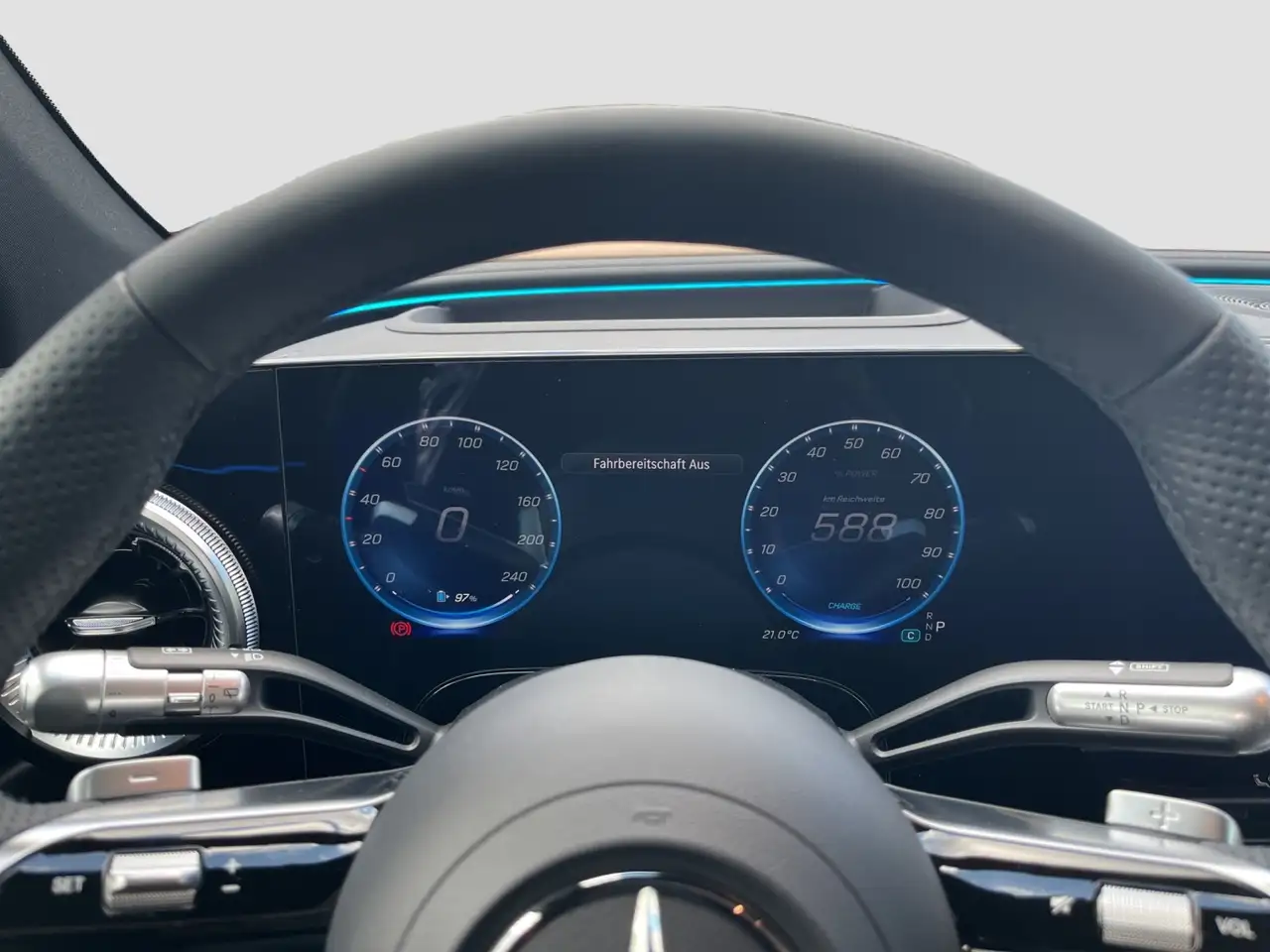 Mercedes-Benz GLC 400 11