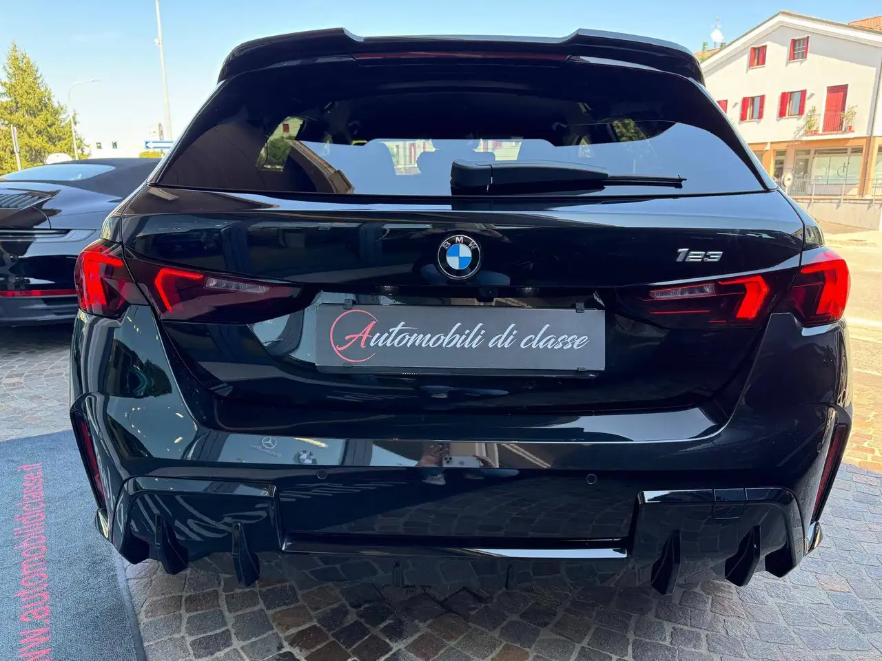 BMW 123 9