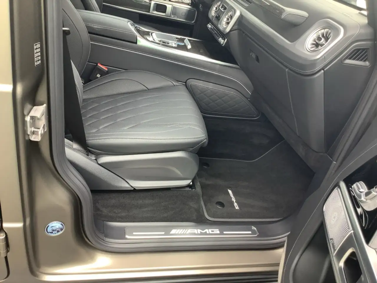 Mercedes-Benz G 63 6