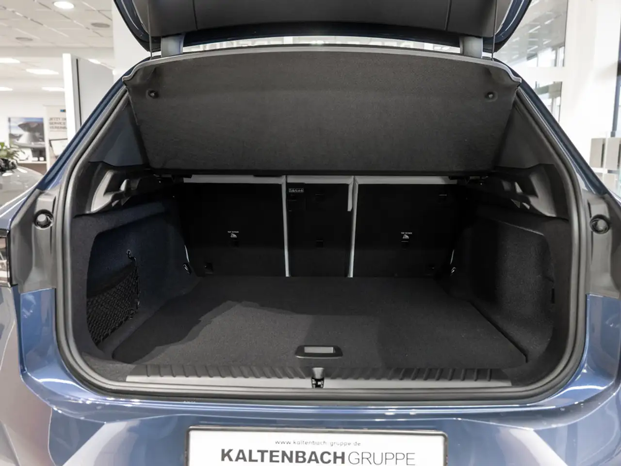 BMW iX3 50 11