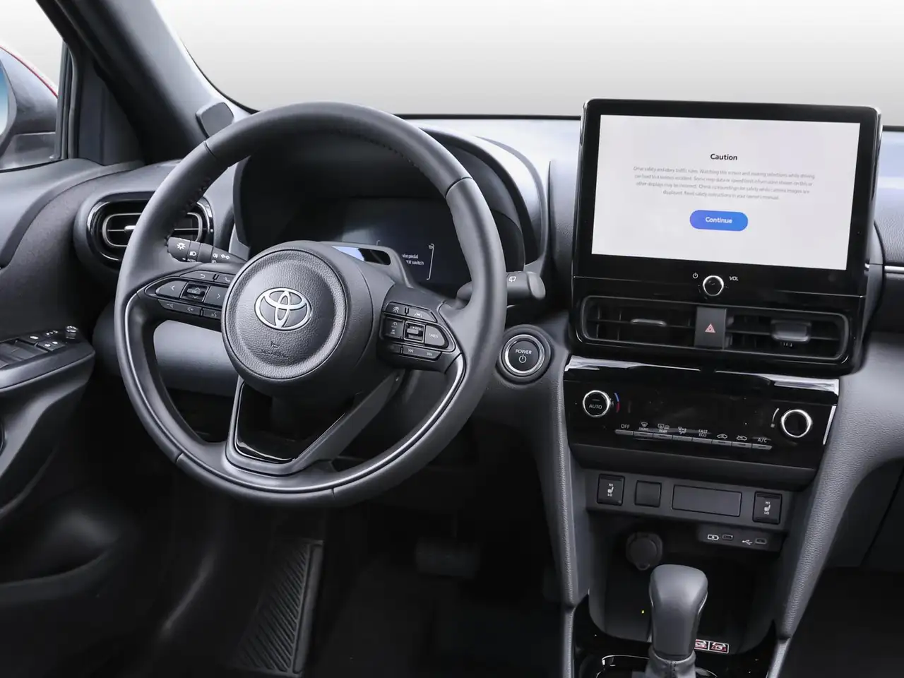 Toyota Yaris 8