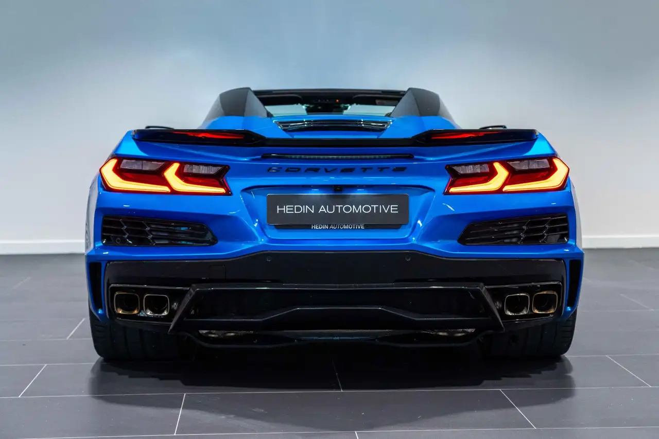 Corvette E-Ray 6