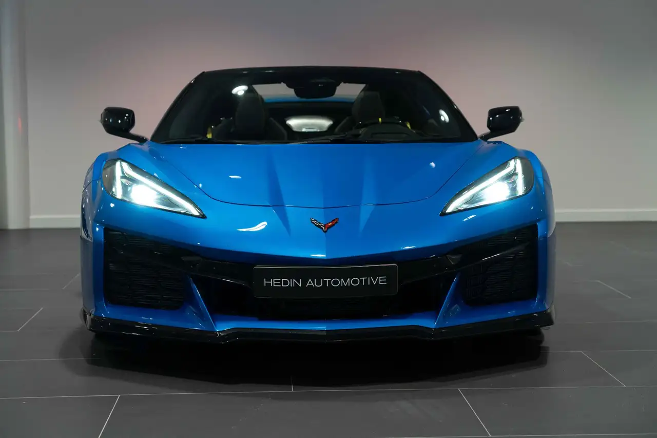 Corvette E-Ray 7