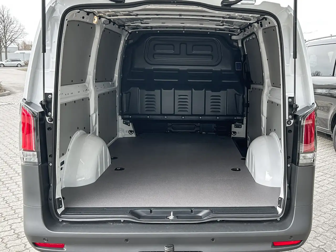 Mercedes-Benz Vito 119 11
