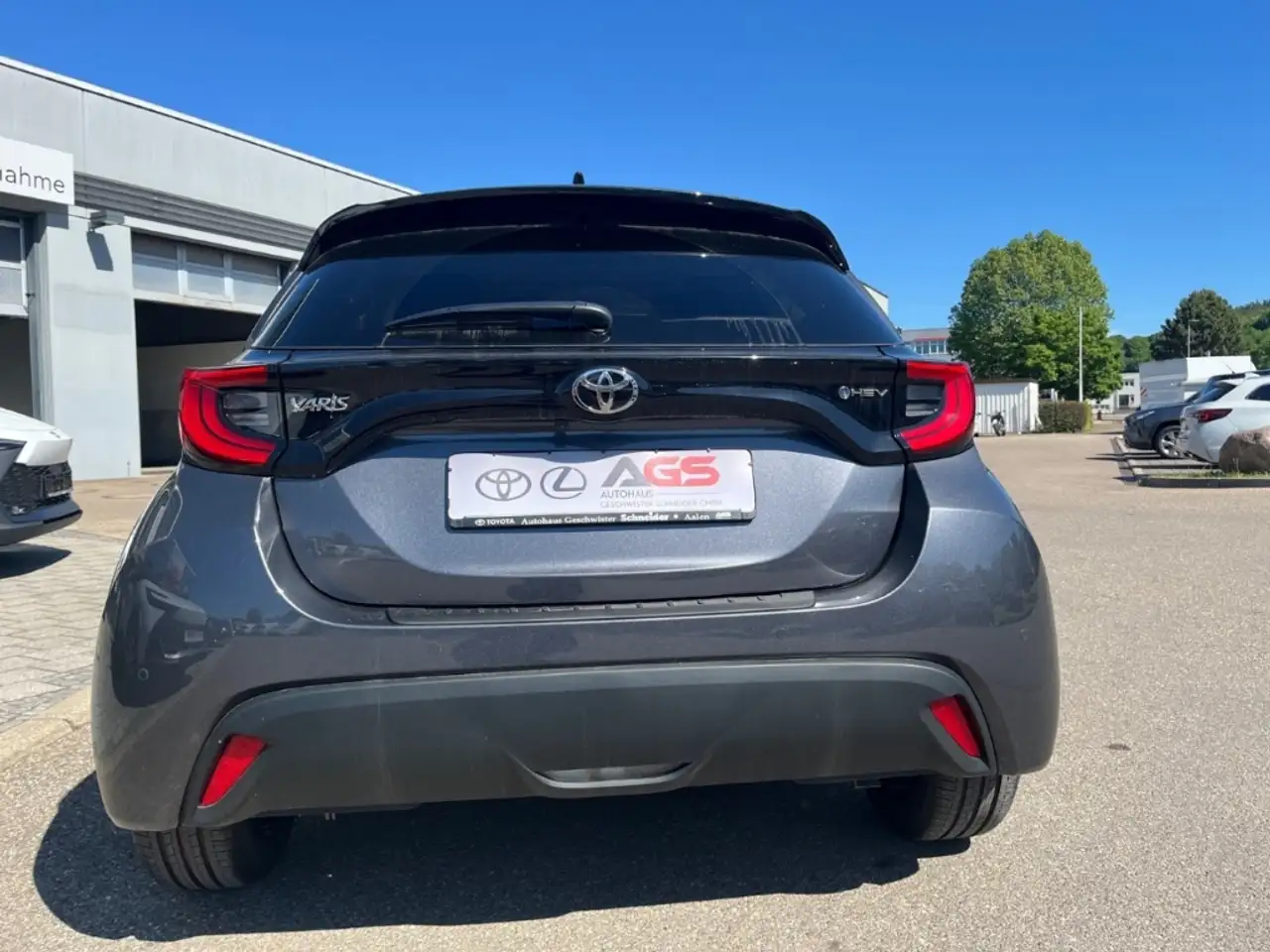 Toyota Yaris 11
