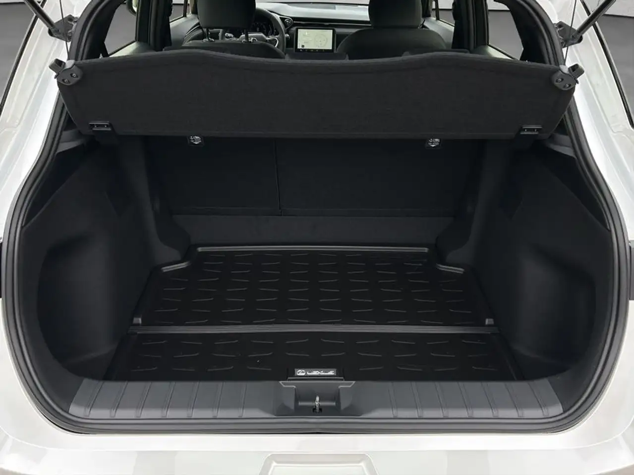 Lexus LBX 5