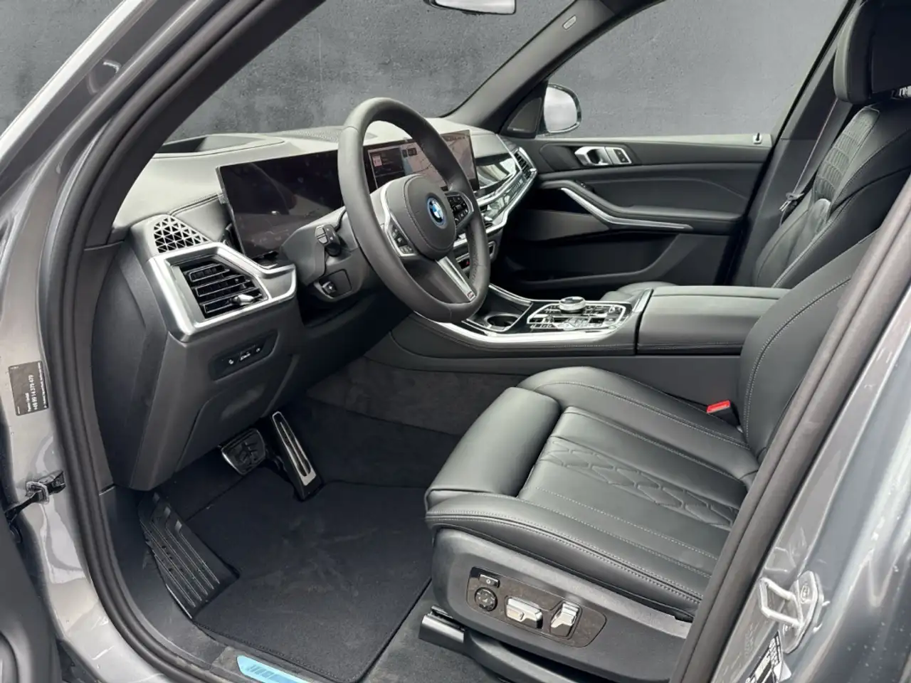 BMW X5 8