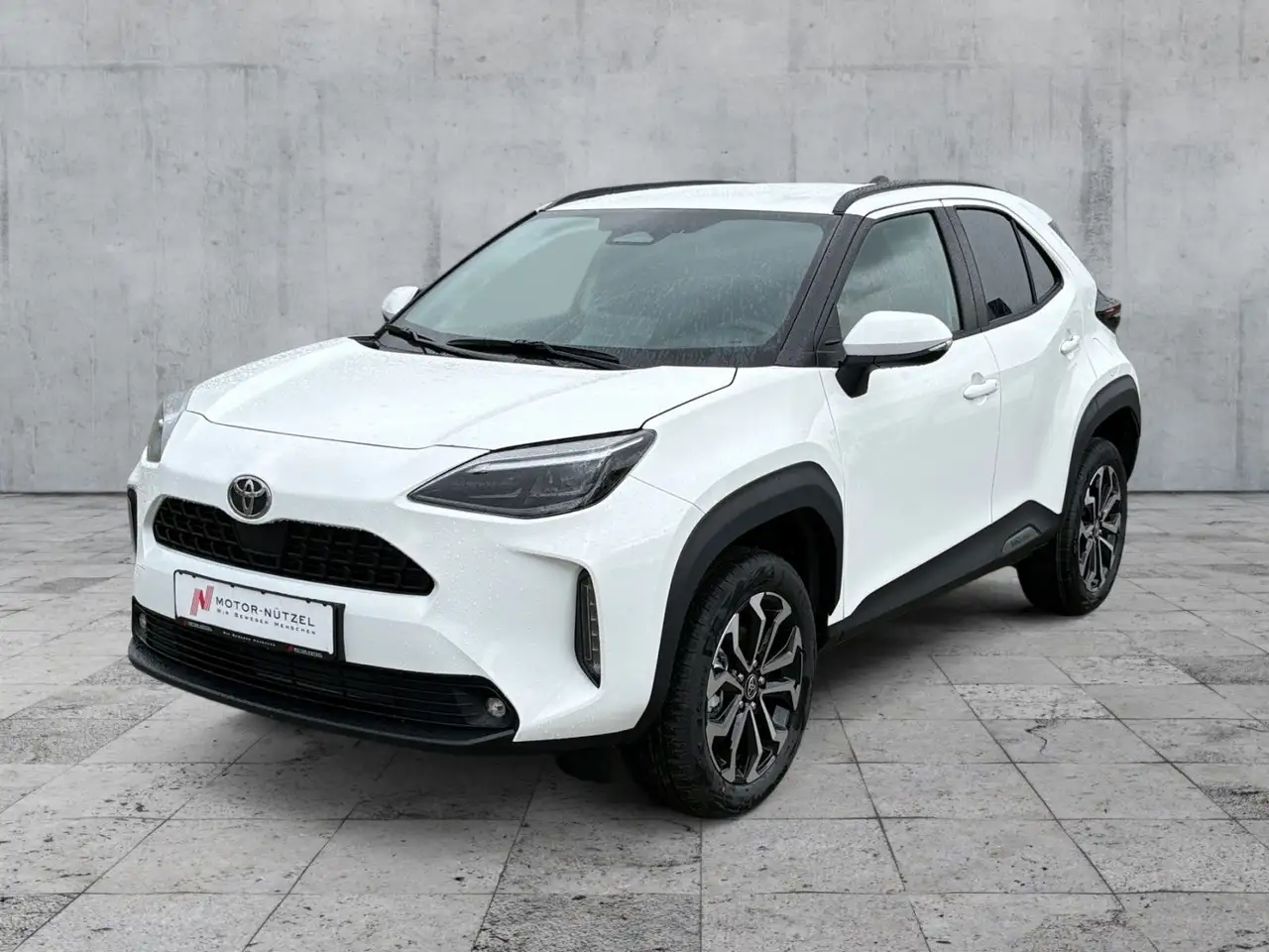 Toyota Yaris 2