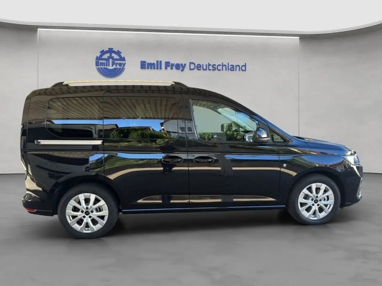 Ford Tourneo 7