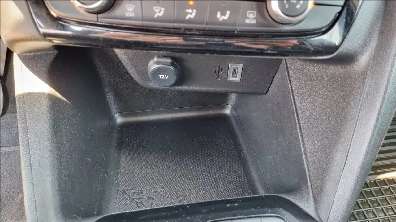Opel Corsa 11