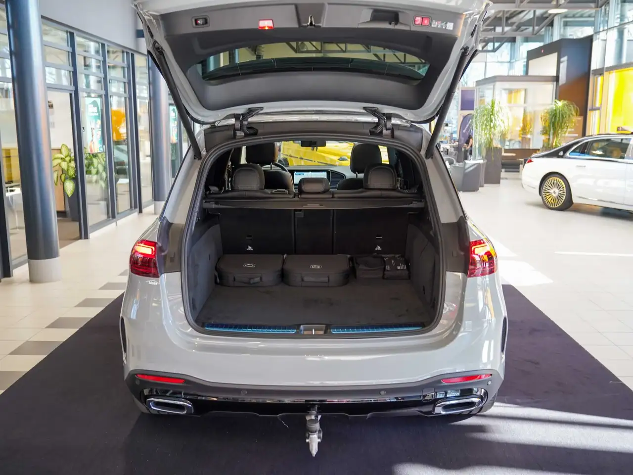 Mercedes-Benz GLE 350 13