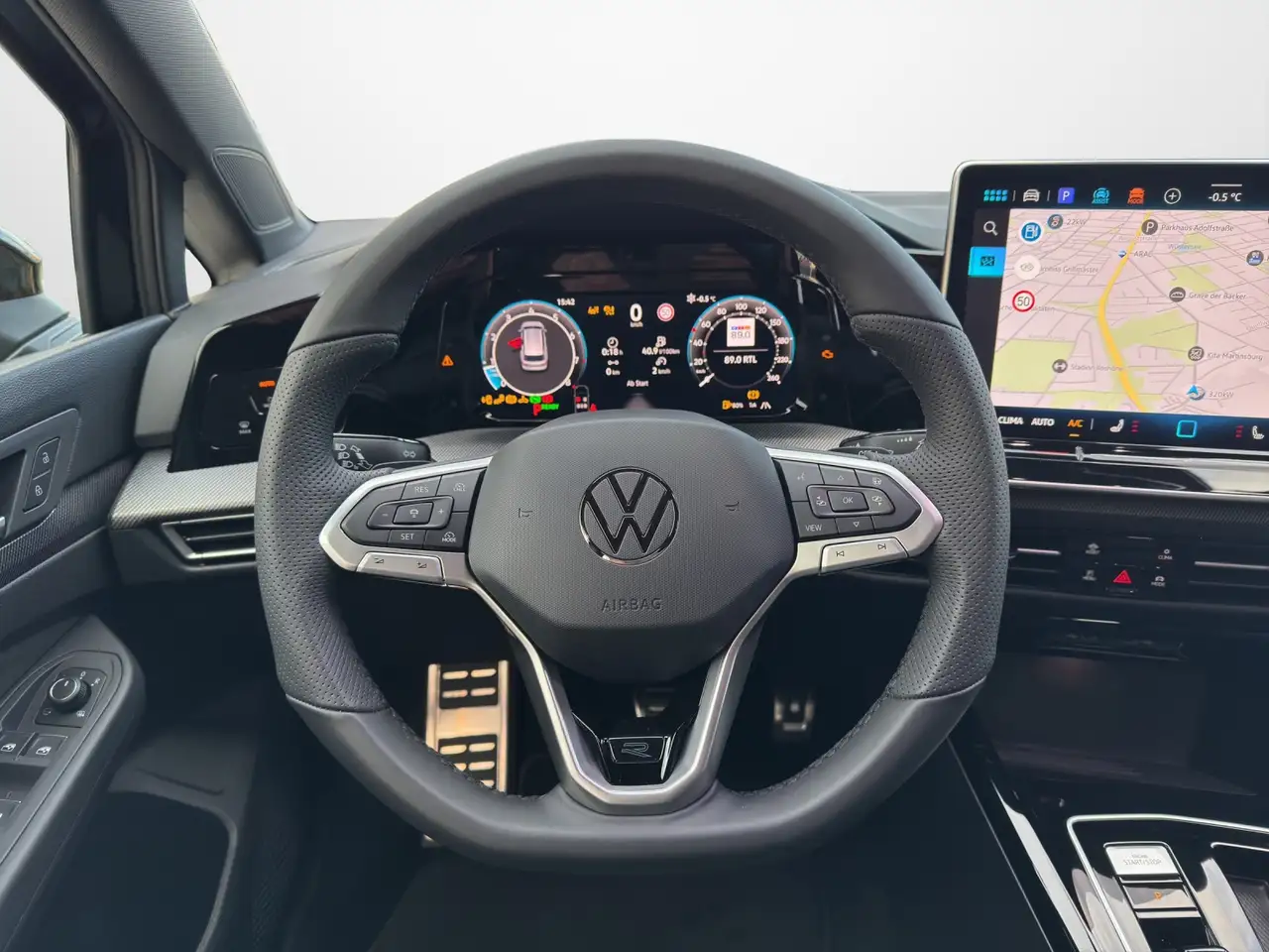 Volkswagen Golf 10