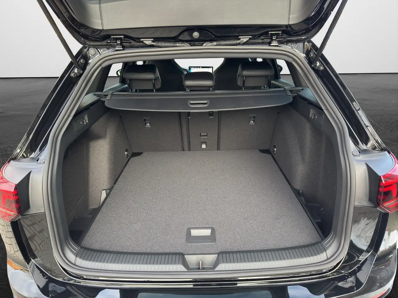 Volkswagen Golf 13