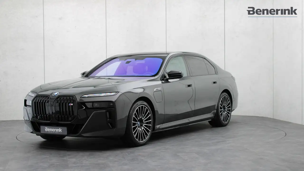 BMW 760