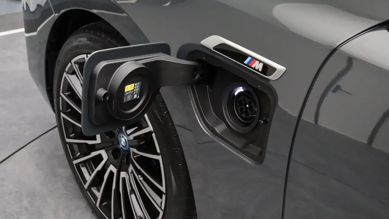 BMW 760 7