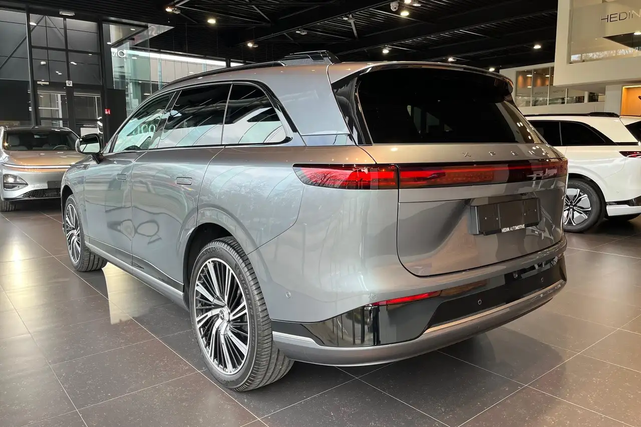 Xpeng G9 2