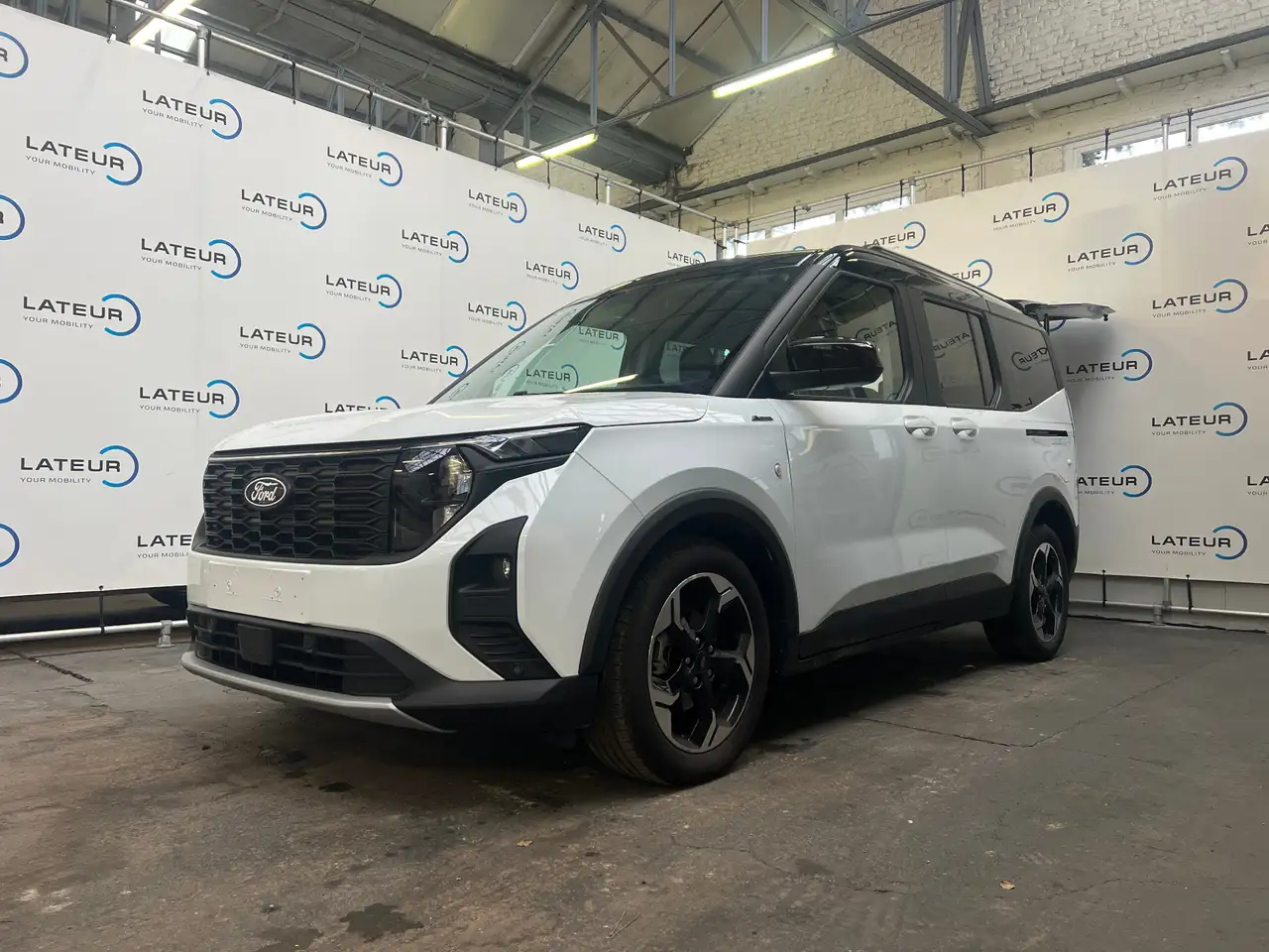 Ford Tourneo Courier Active 1.0 Ecoboost 125pk A7