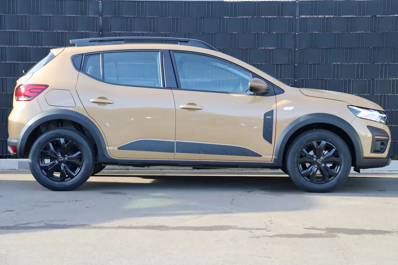 Dacia Sandero 6