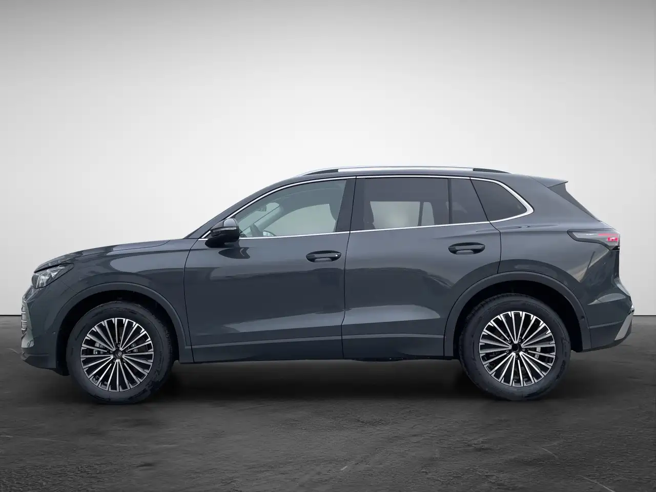 Volkswagen Tiguan 4