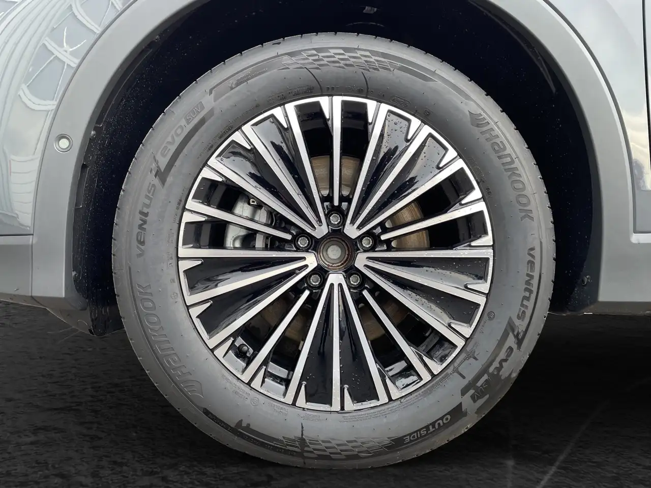 Volkswagen Tiguan 6