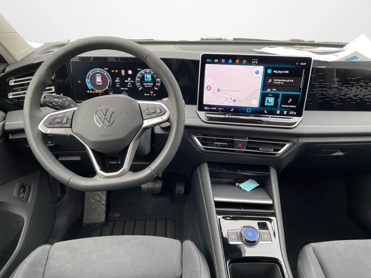 Volkswagen Tiguan 9