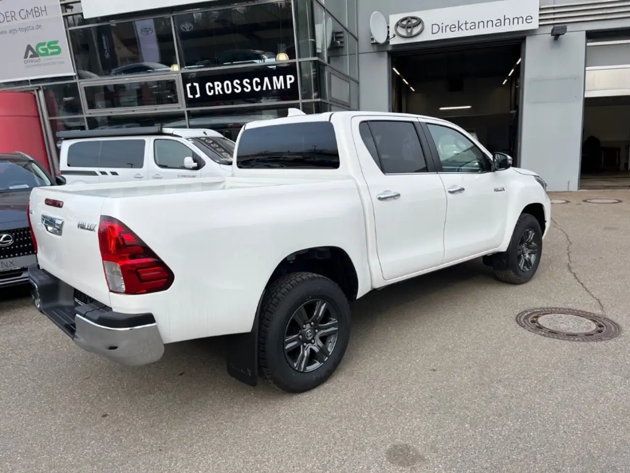 Toyota Hilux 4