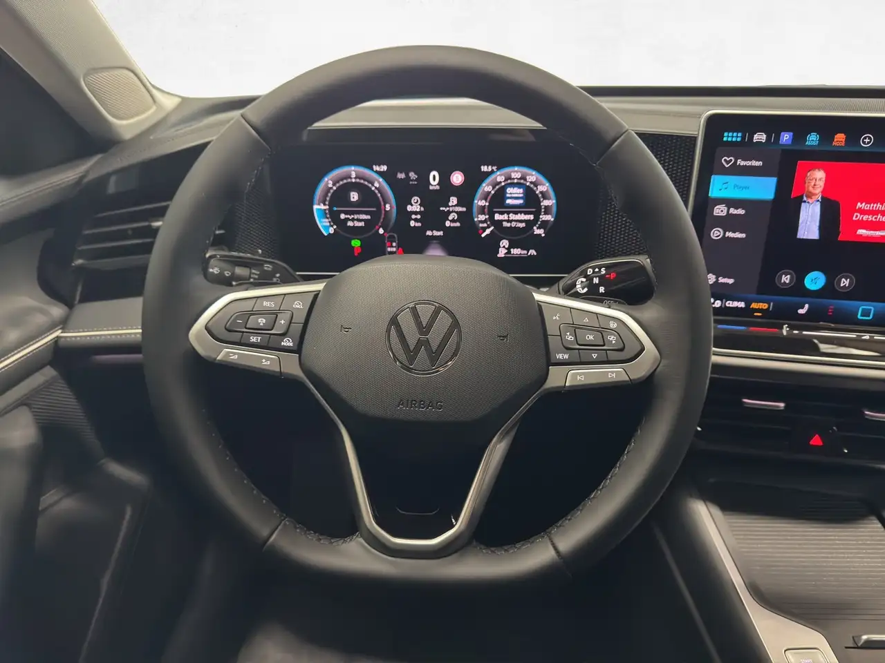Volkswagen Passat 12