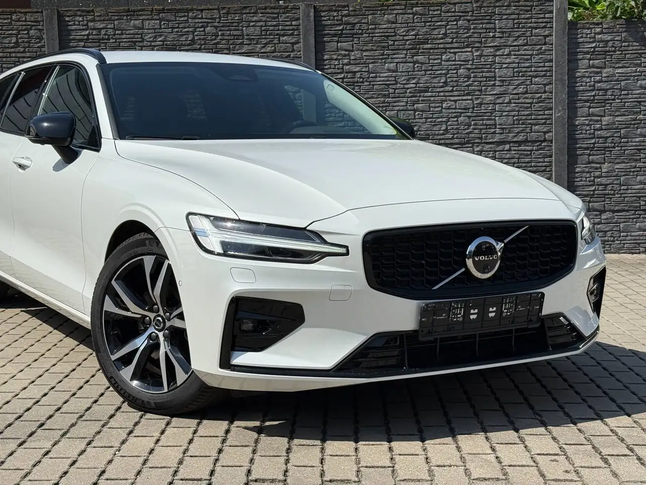Volvo V60 3