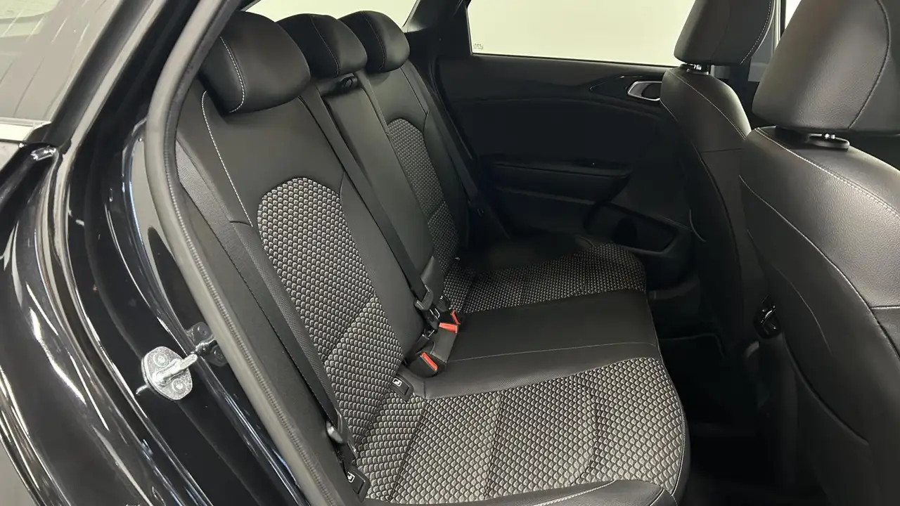 Kia Ceed 5