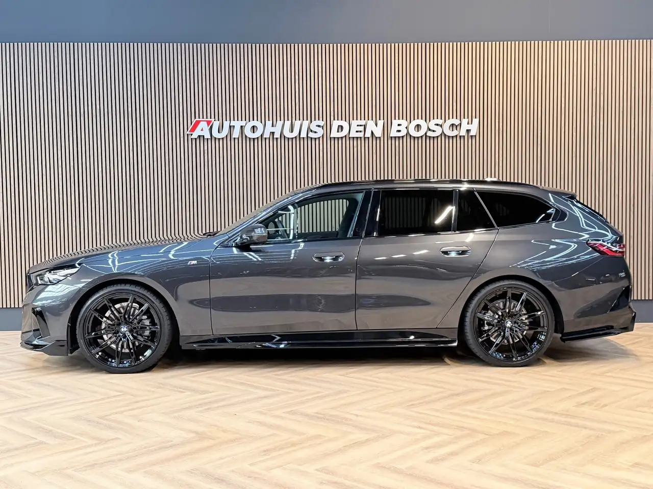 BMW 520 3