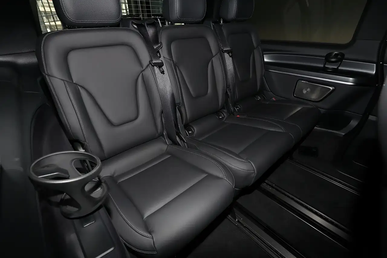 Mercedes-Benz V 250 7