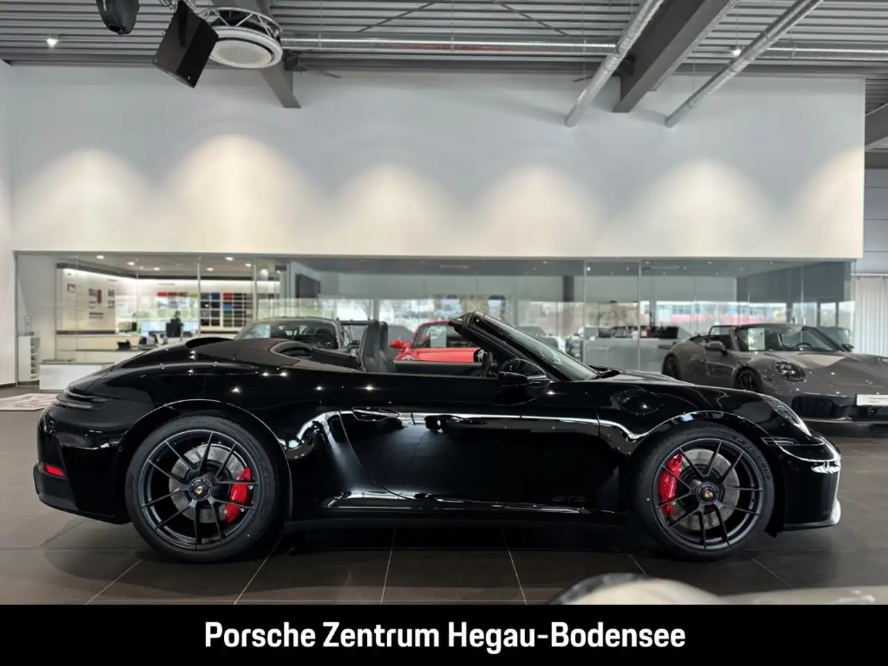 Porsche 992 911 3
