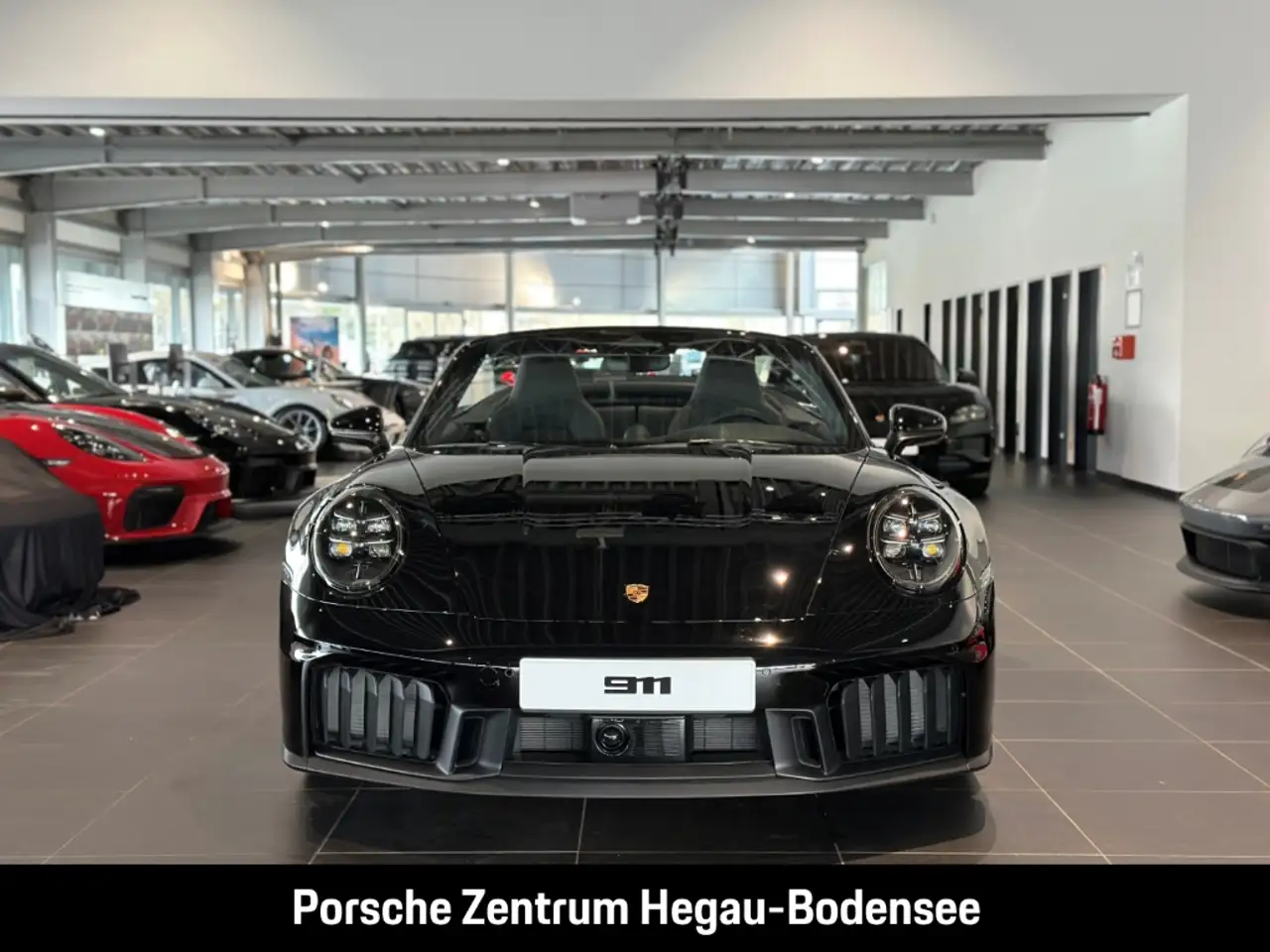 Porsche 992 911 4