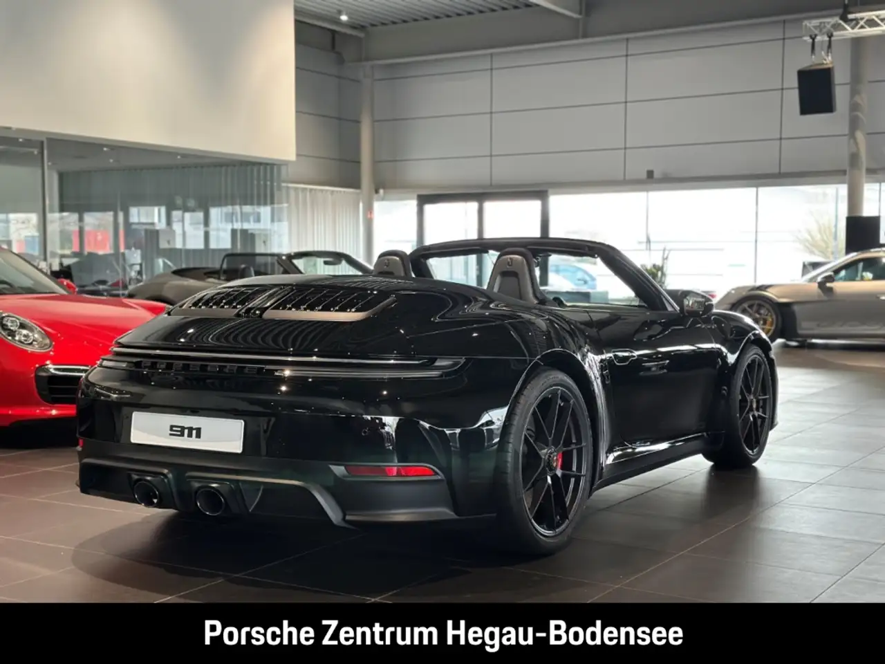 Porsche 992 911 14