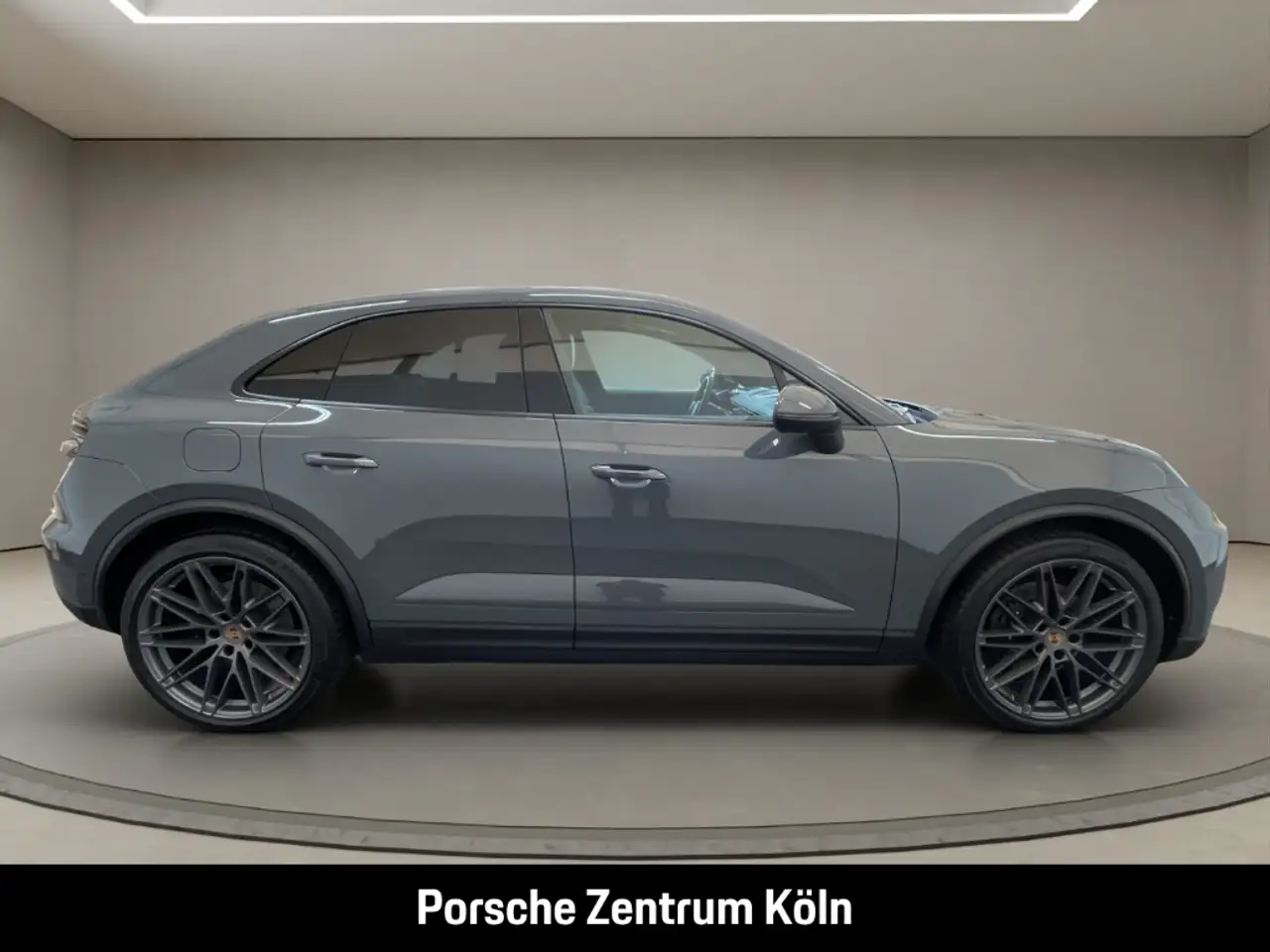 Porsche Macan 6