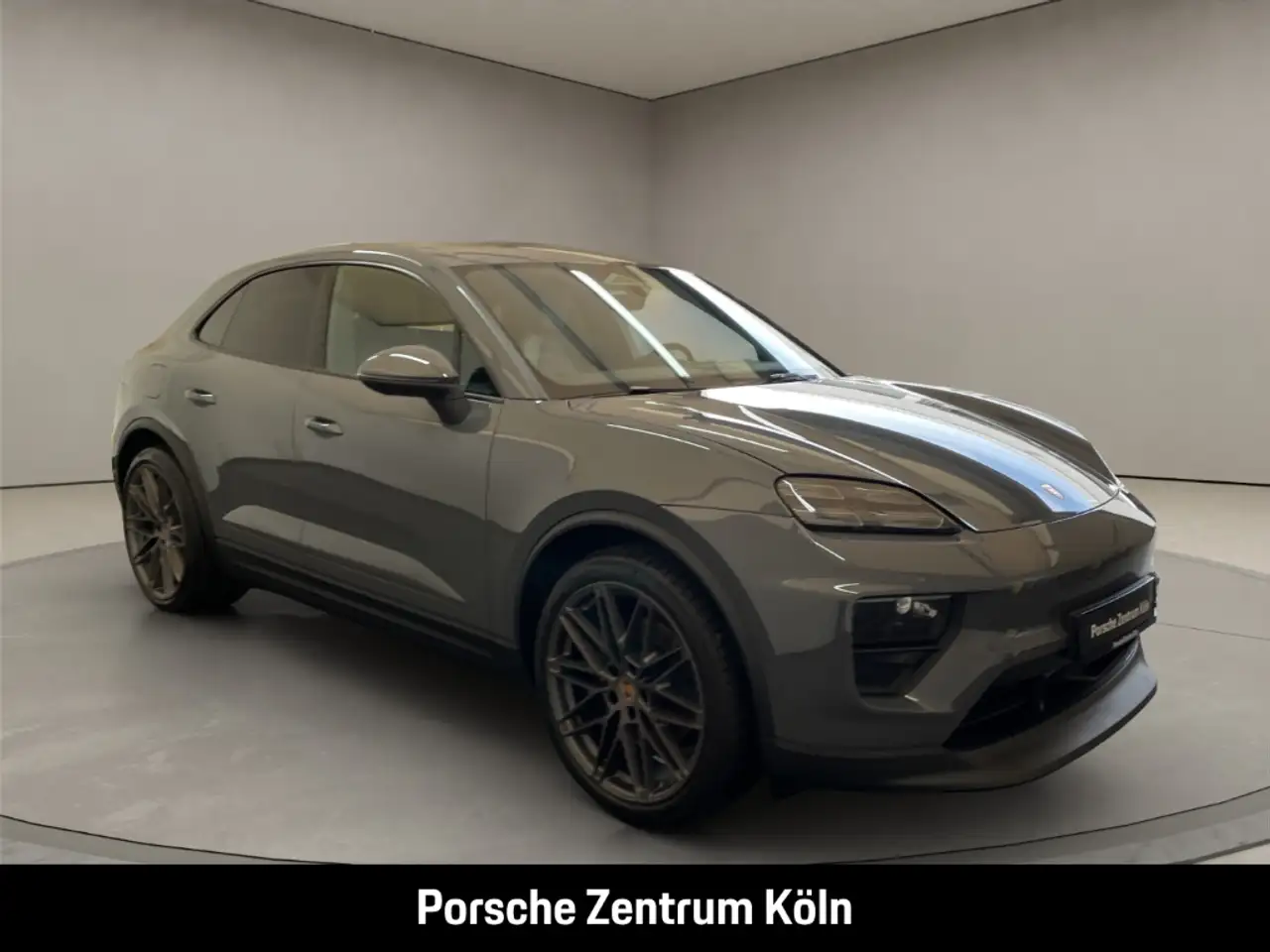 Porsche Macan 7