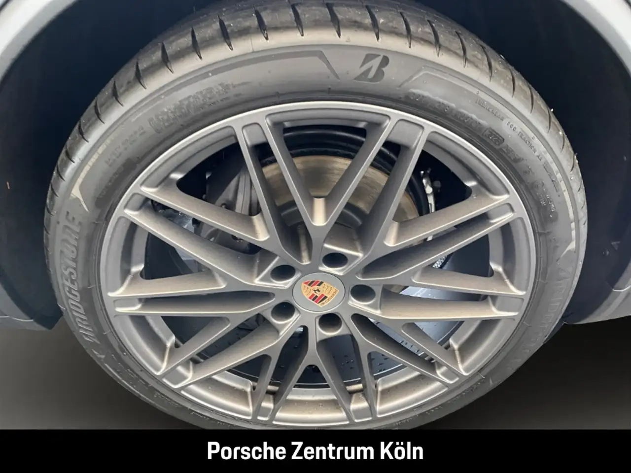 Porsche Macan 9