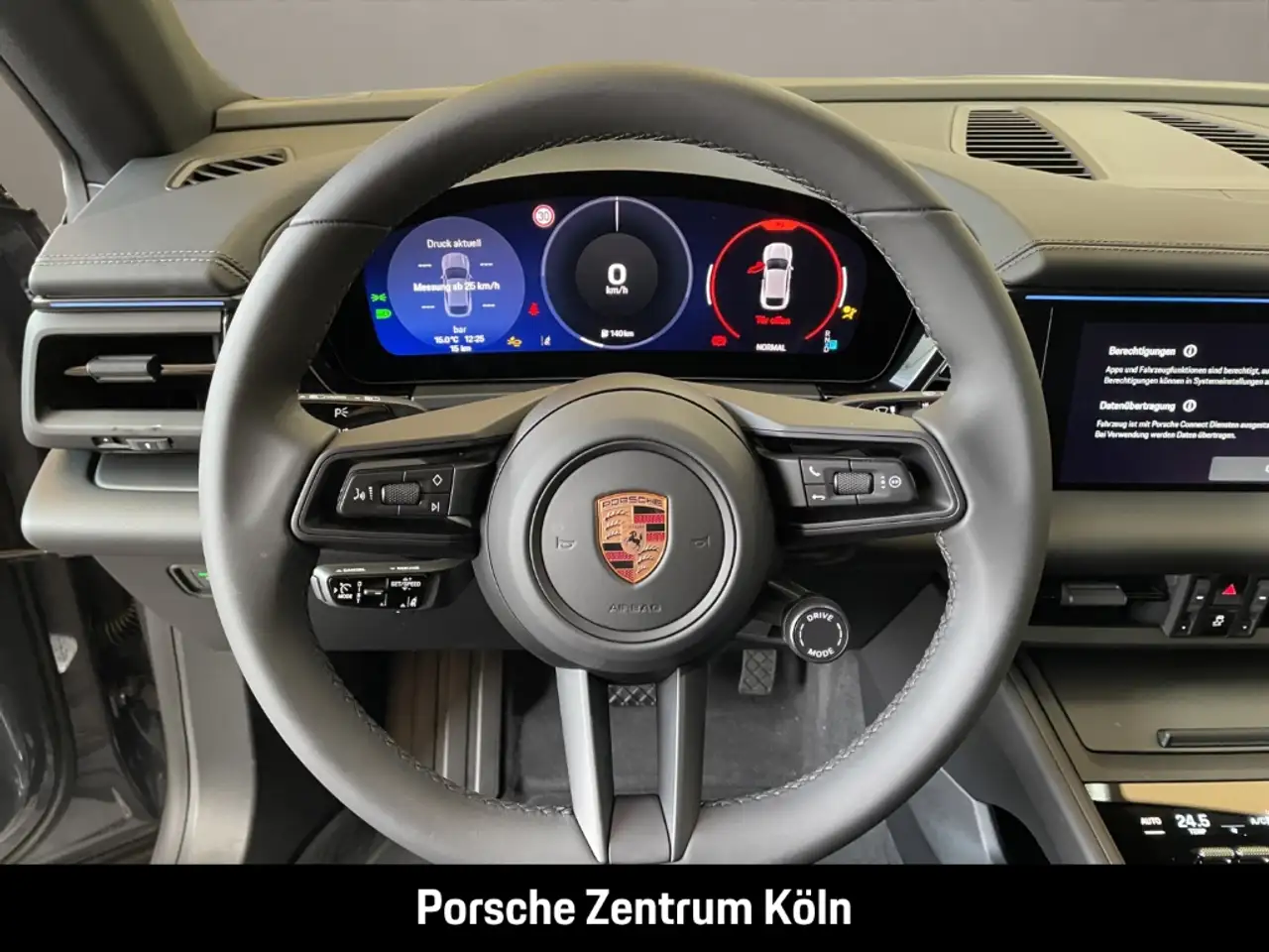 Porsche Macan 15